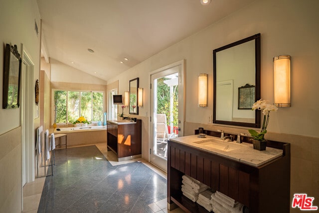 Photo - 13324 Sunset Blvd