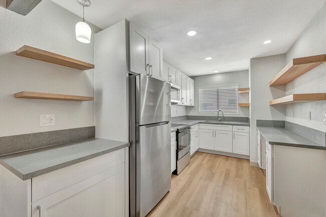 Photo - Palm View Village (Furnished Units Available)