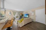 Photo - 9504 Carroll Canyon Rd Apartment Unit ID1283111P