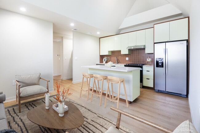 Photo - 4519 Finley Ave