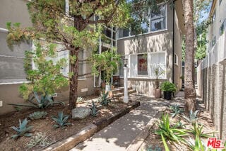 Photo - 2115 Ocean Park Blvd
