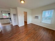 Photo - Wallace-3587 Unit 3