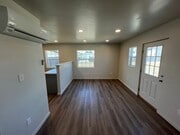 Photo - 705 E Boone St House