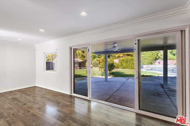 Photo - 1921 El Monte Dr