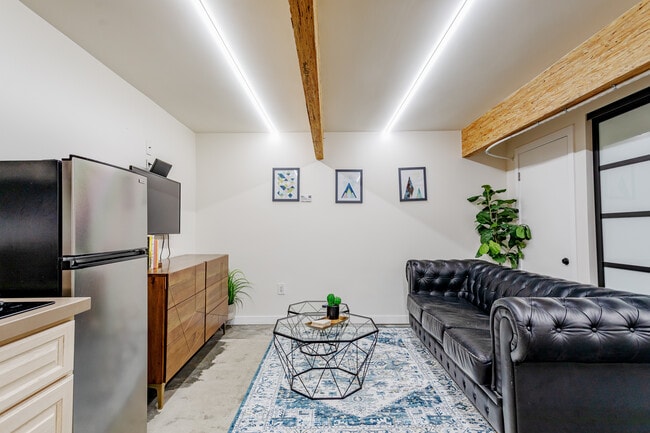 Photo - 3210 Descanso Dr