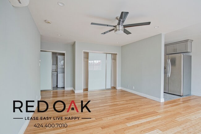 Photo - 1023 Hayworth Ave Unit 4