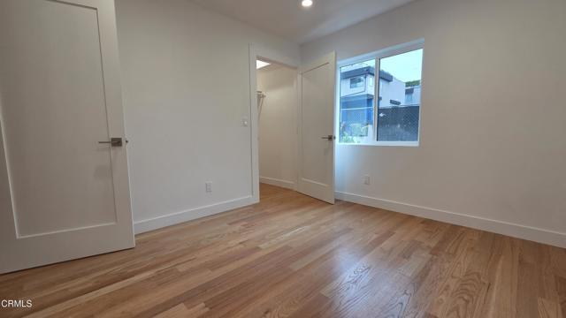 Photo - 915 N Ridgewood Pl