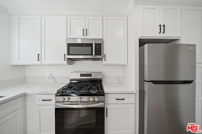 Photo - 252 S New Hampshire Ave Unit 10