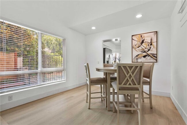 Photo - 24282 Sunnybrook Cir