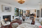 Photo - 2720 Hollyridge Dr House