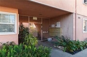 Photo - Beautiful One bedroom in gated complex one block from Ocean In Long Beach Unit #16