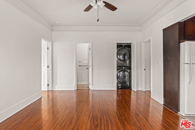 Photo - 2928 Walton Ave Unit 2930