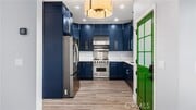 Photo - 727 E Myrtle Ave