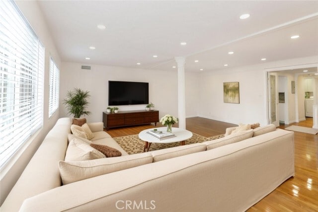 Photo - 1610 N Hoover St Townhome