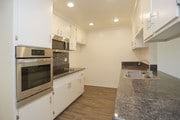 2BD, 1BA - 1100 SF - The Cottages Apartments