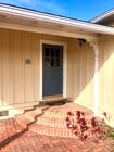 Front entrance - 880 Cambridge Dr House