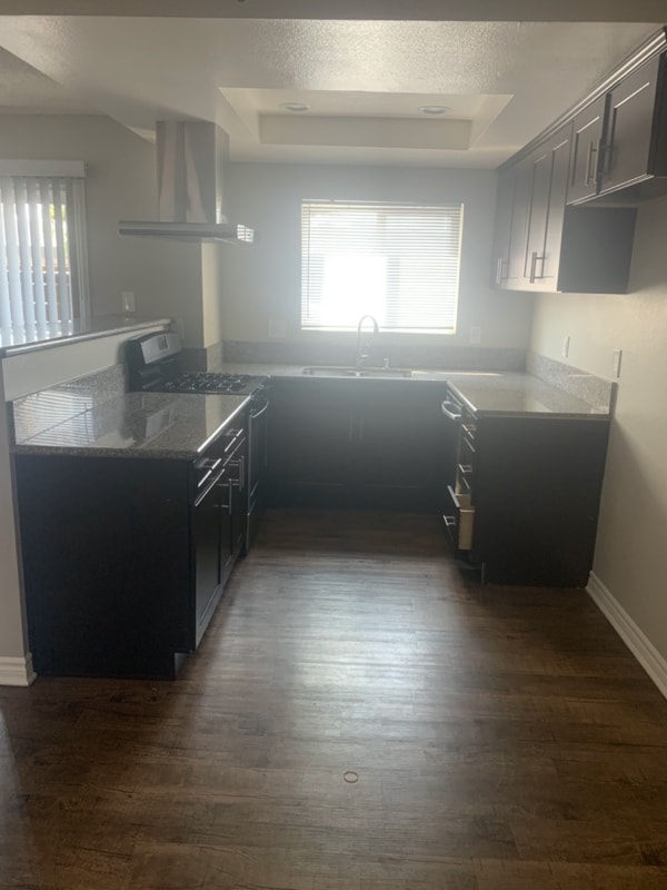 Photo - 7042 Fenway Dr