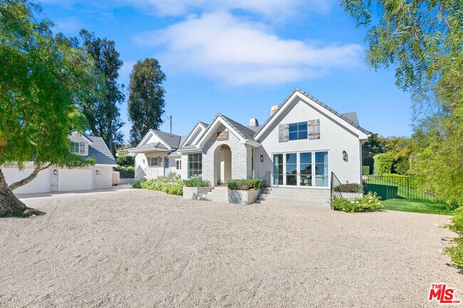 Photo - 28861 Selfridge Dr