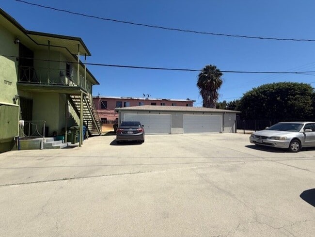 Photo - 544 W 120th St Unit 2