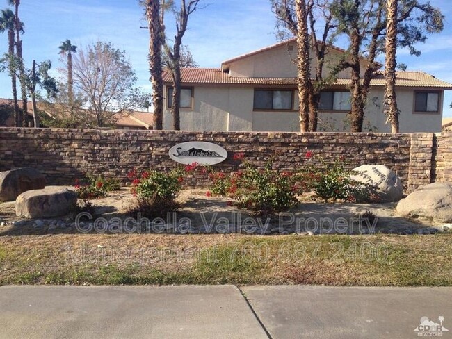Photo - 78650 Ave 42