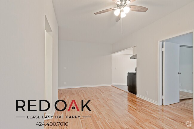 Building Photo - 326 Normandie Ave Unit 209 Rental