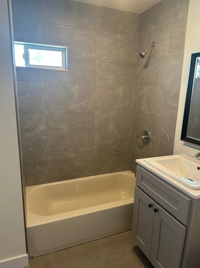 Photo - 8178 Chestnut Ave Unit Studio