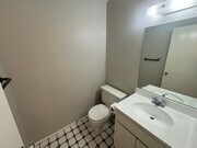 Photo - 2 Bedroom Condo for Rent in Canyon Country! Unit 5