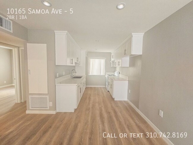 Photo - 10165 Samoa Ave Unit 5
