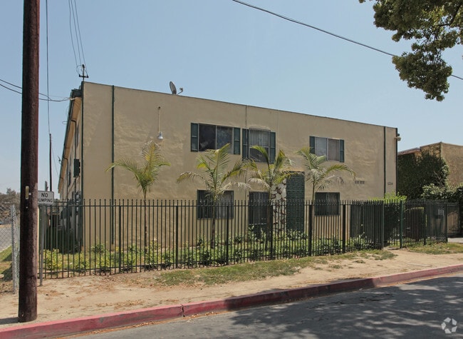 Atlantic Apartments - Atlantic Apartments