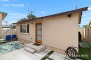 Photo - 3669 Argonne St