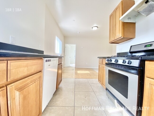 Photo - 758 S Carondelet St Unit 108