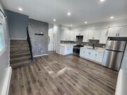 Photo - 13933 Cantlay St