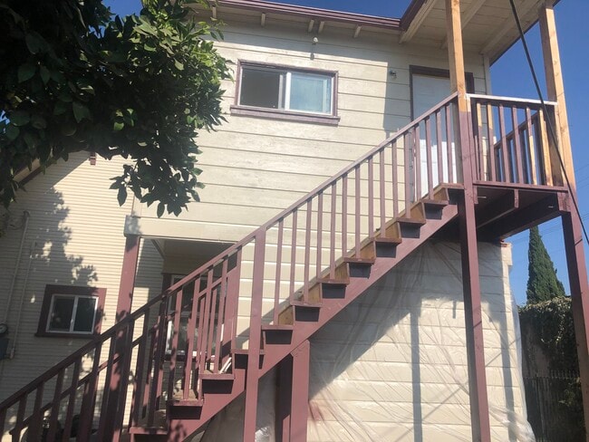 Photo - 4719 S Gramercy Pl