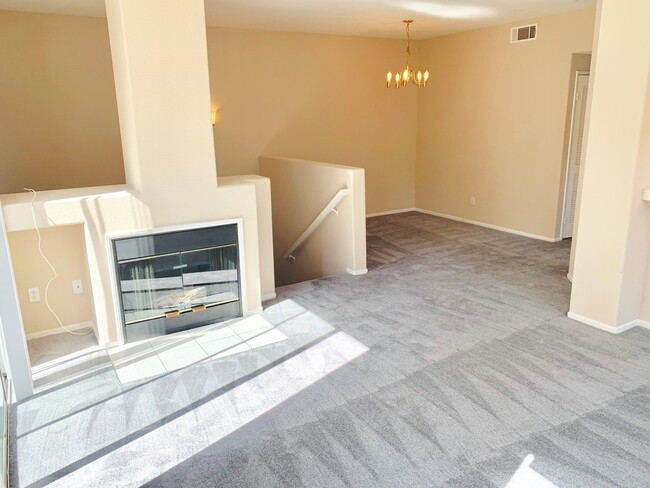 Photo - 3 Bedroom 2 Bathroom Condo for Rent in Anaheim Hills!