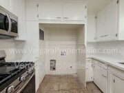 Photo - 611 Amapola Ave