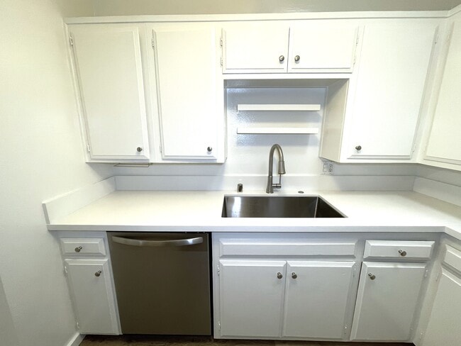 Photo - 3615 Keystone Ave