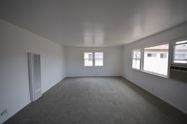 Photo - 1422 Stanford St Unit 1422 Upper
