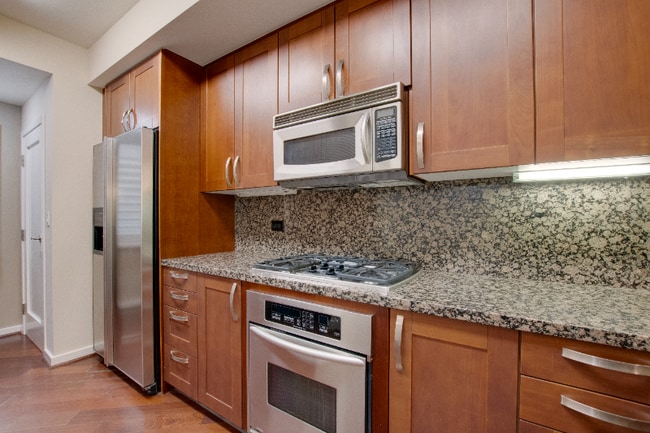 Photo - 5410 La Jolla Blvd Unit 208