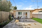 Photo - 11858 Beatrice St