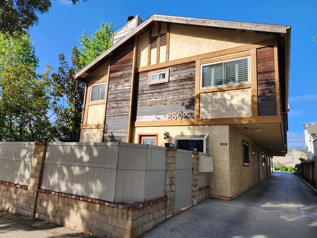 Photo - 2502 28th St Unit 1