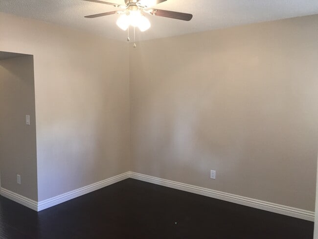 Photo - 3BD/2BA HOUSE - 848 E.YALE St.