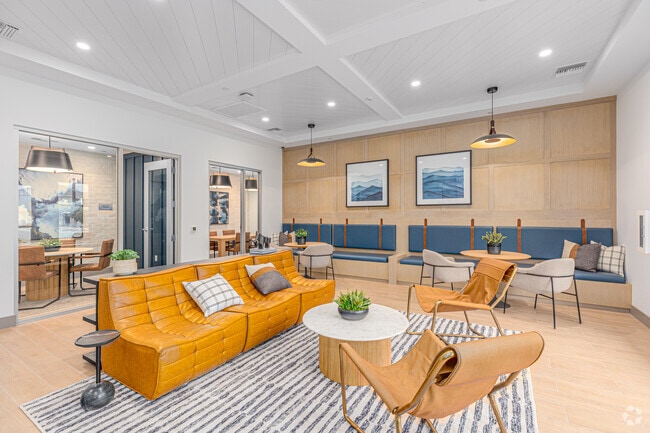 Co-Work - Stirling at Cota Vera