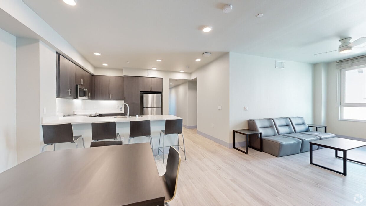3D Tour - Topaz