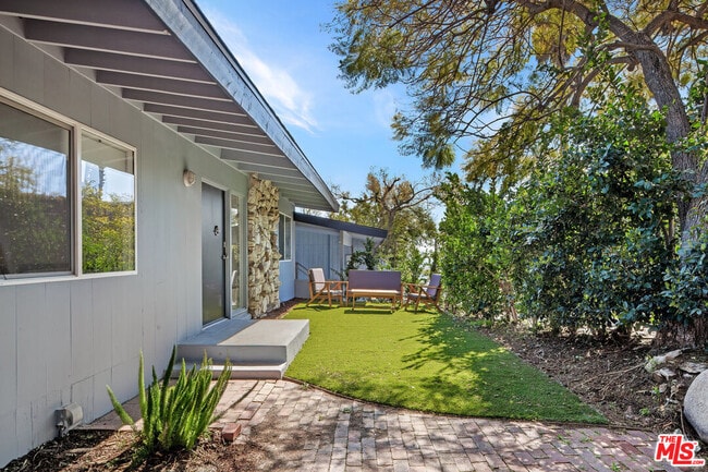 Photo - 9432 Sierra Mar Pl