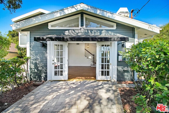 Photo - 2401 Olive Ave