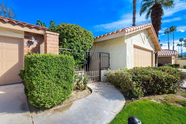 Photo - 280 Tolosa Cir