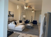 Photo - 704 S Soto St