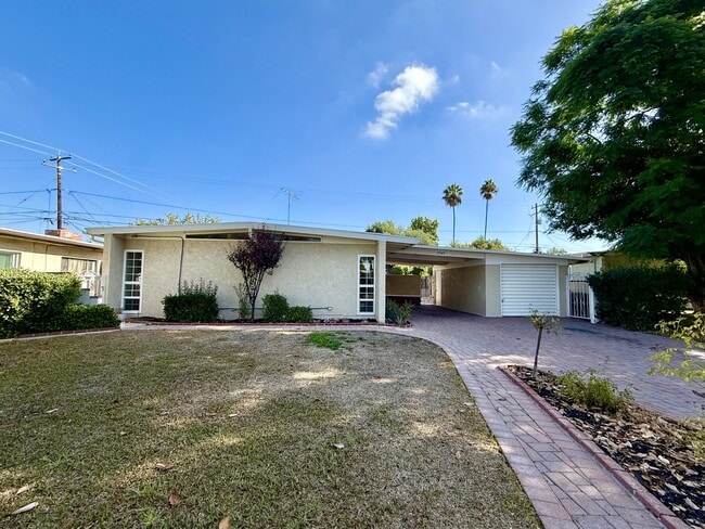 Photo - 13949 Oval Dr