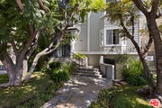 Photo - 10627 Moorpark St Unit 8