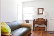 Den - 22427 Clarendon St House
